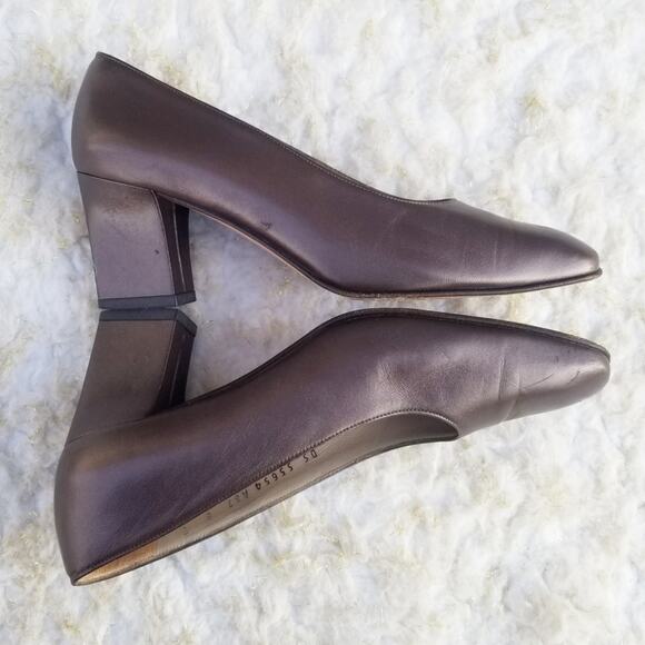 Ferragamo Pump Size 6 Brown Leather Heels Classic Vintage Italian Shoes VTG 80s - Picture 13 of 14